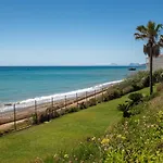 Fantastic Beachfront *