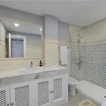 Fantastic Beachfront Apartament Estepona