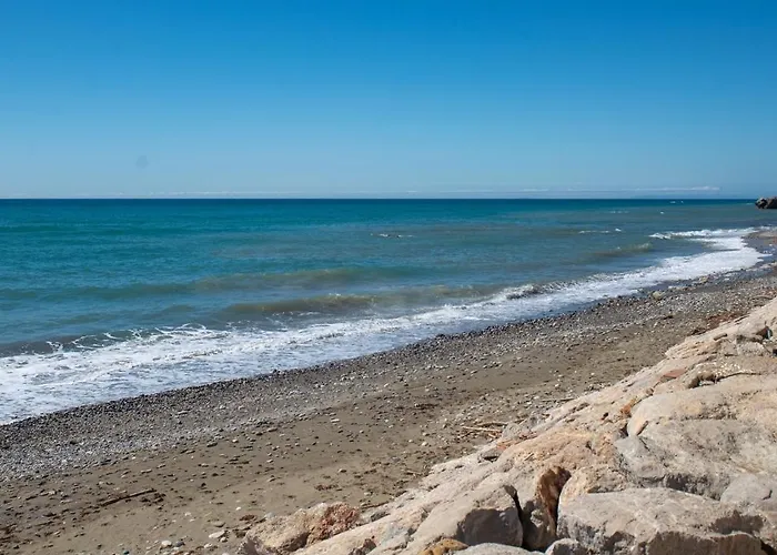 Fantastic Beachfront Lejlighed